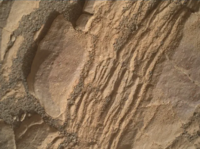 Sol 2427: Mars Hand Lens Imager (MAHLI)