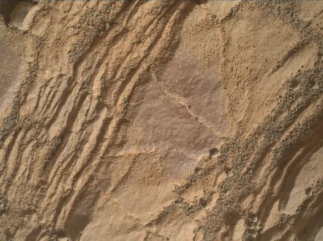 Sol 2427: Mars Hand Lens Imager (MAHLI)