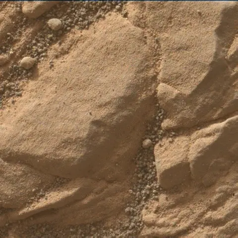 Sol 2427: Mars Hand Lens Imager (MAHLI)