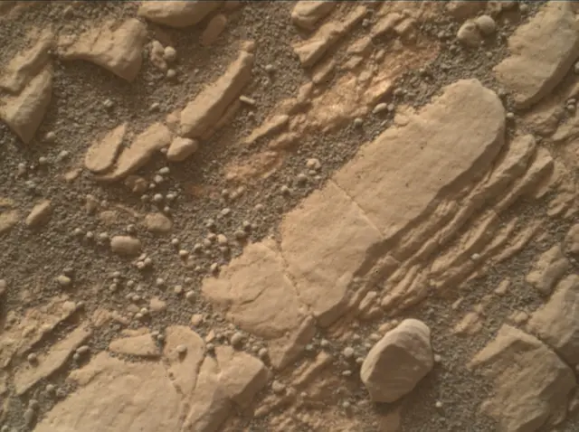 Sol 2427: Mars Hand Lens Imager (MAHLI)