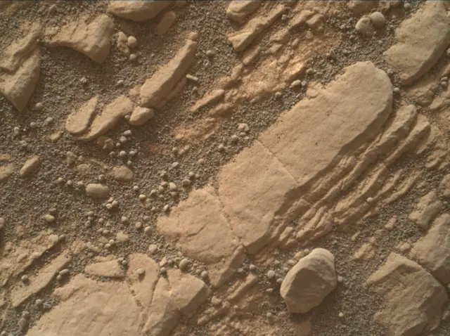 Sol 2427: Mars Hand Lens Imager (MAHLI)