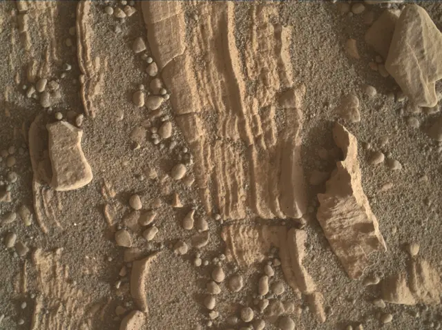 Sol 2427: Mars Hand Lens Imager (MAHLI)