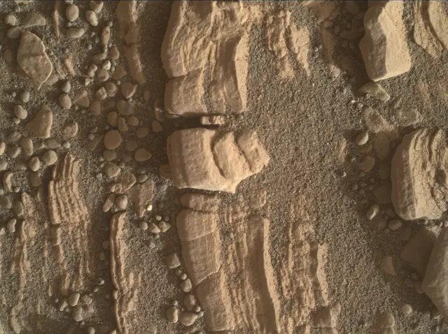 Sol 2427: Mars Hand Lens Imager (MAHLI)