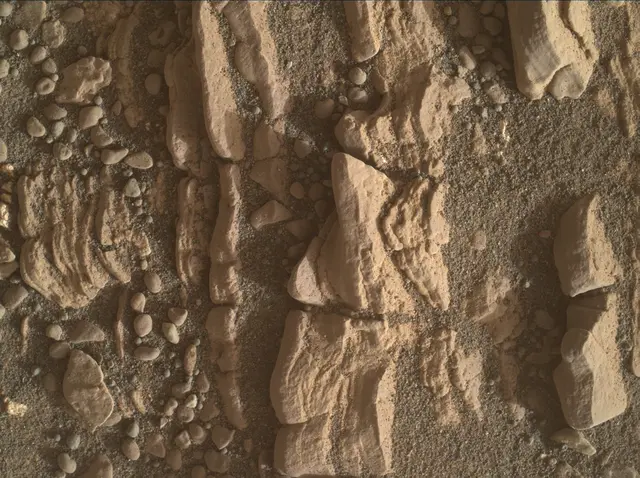 Sol 2427: Mars Hand Lens Imager (MAHLI)