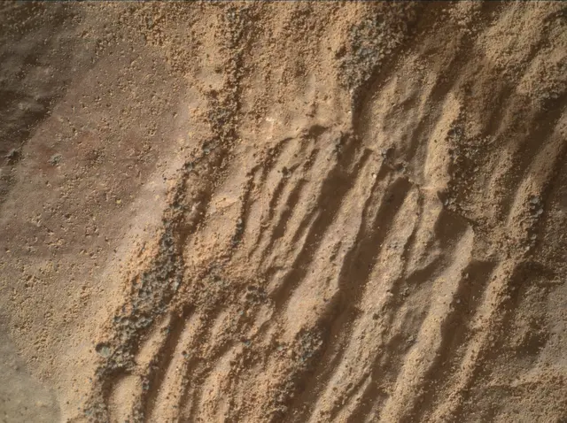 Sol 2427: Mars Hand Lens Imager (MAHLI)