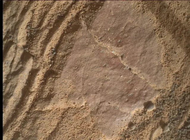 Sol 2427: Mars Hand Lens Imager (MAHLI)