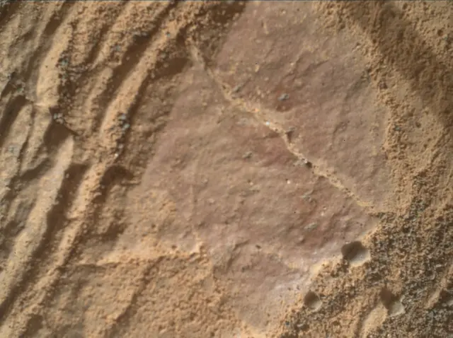 Sol 2427: Mars Hand Lens Imager (MAHLI)