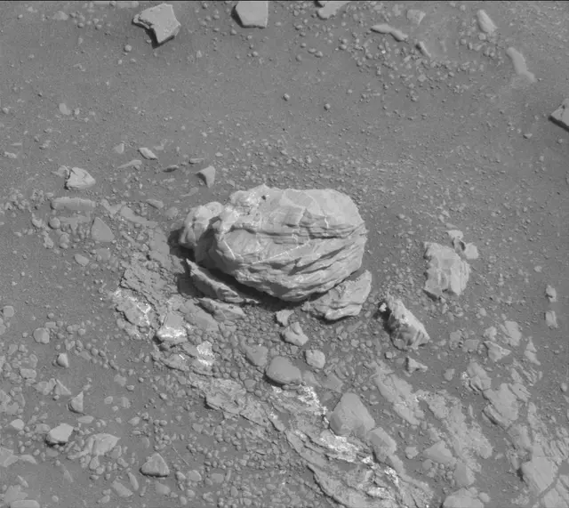 Sol 2429: Mast Camera (Mastcam)