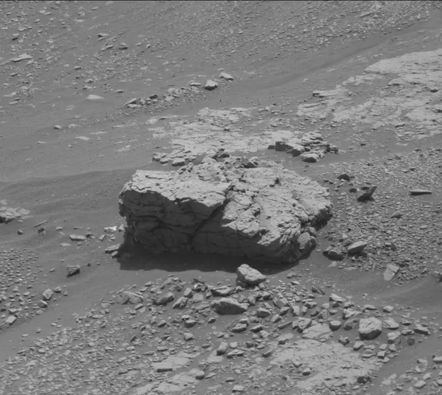 Sol 2429: Mast Camera (Mastcam)