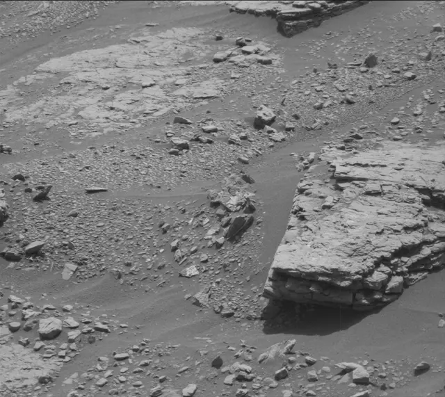 Sol 2429: Mast Camera (Mastcam)