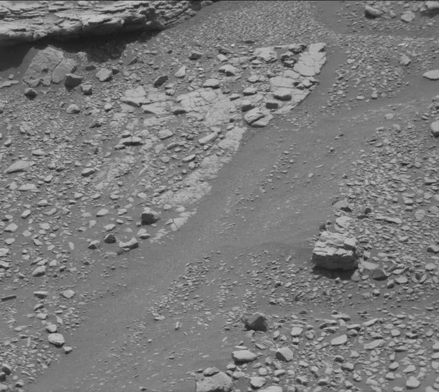 Sol 2429: Mast Camera (Mastcam)