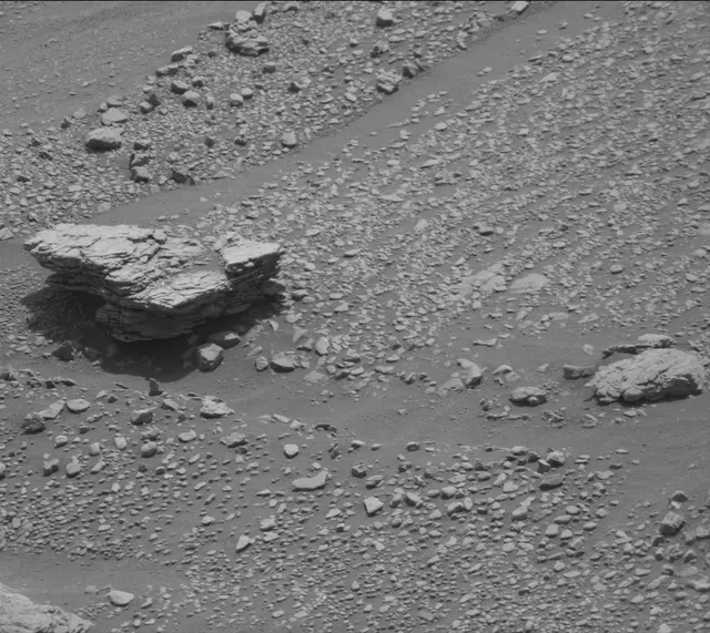 Sol 2429: Mast Camera (Mastcam)