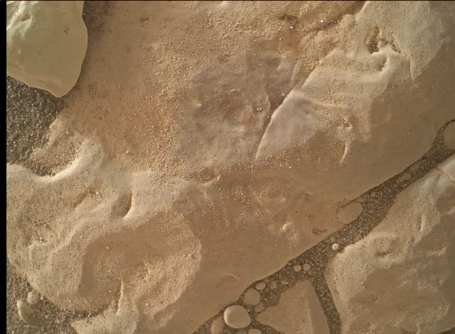 Sol 2431: Mars Hand Lens Imager (MAHLI)