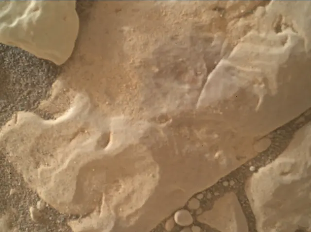 Sol 2431: Mars Hand Lens Imager (MAHLI)