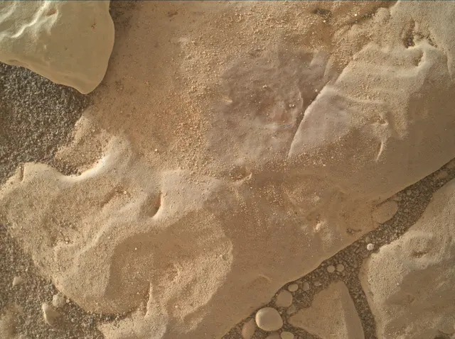 Sol 2431: Mars Hand Lens Imager (MAHLI)