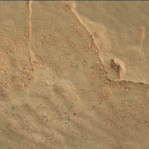 Sol 2431: Mars Hand Lens Imager (MAHLI)