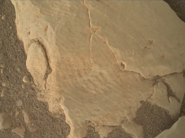 Sol 2431: Mars Hand Lens Imager (MAHLI)