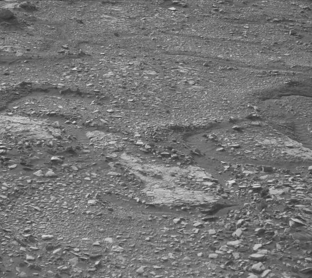 Sol 2433: Mast Camera (Mastcam)
