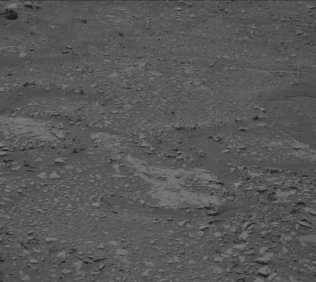 Sol 2433: Mast Camera (Mastcam)