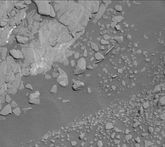 Sol 2434: Mast Camera (Mastcam)