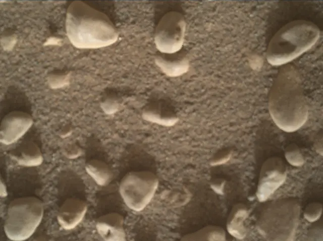Sol 2437: Mars Hand Lens Imager (MAHLI)