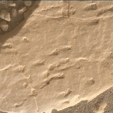 Sol 2437: Mars Hand Lens Imager (MAHLI)
