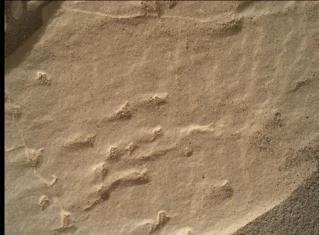 Sol 2437: Mars Hand Lens Imager (MAHLI)