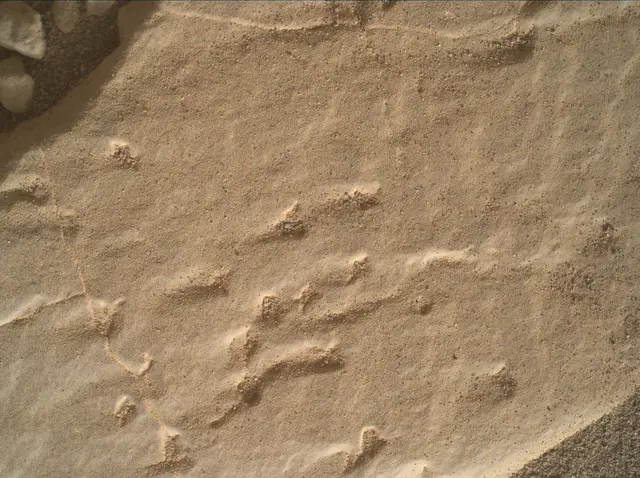 Sol 2437: Mars Hand Lens Imager (MAHLI)