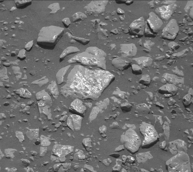 Sol 2438: Mast Camera (Mastcam)