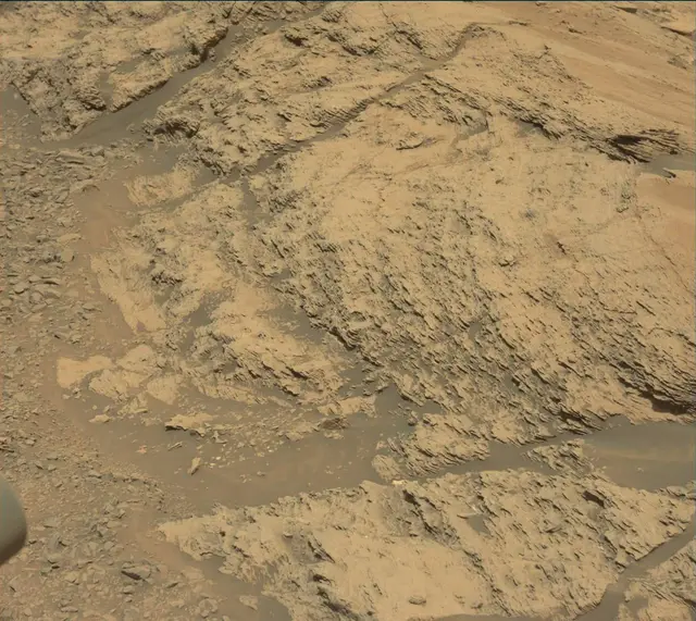 Sol 2439: Mast Camera (Mastcam)