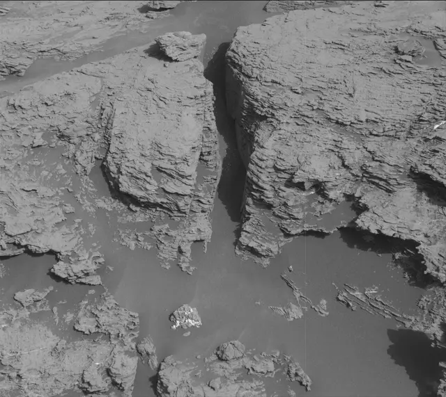 Sol 2440: Mast Camera (Mastcam)