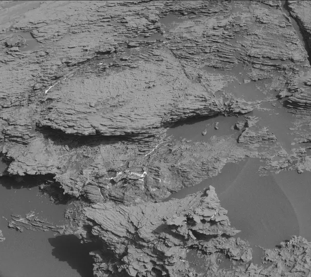 Sol 2440: Mast Camera (Mastcam)