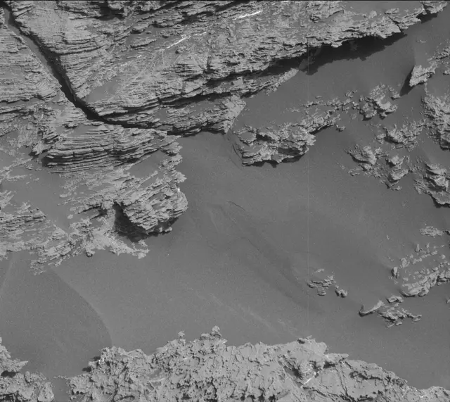 Sol 2440: Mast Camera (Mastcam)