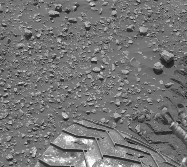 Sol 2440: Mast Camera (Mastcam)