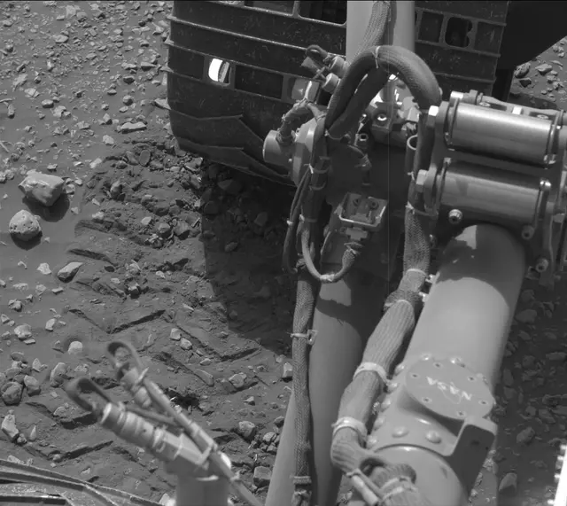 Sol 2440: Mast Camera (Mastcam)
