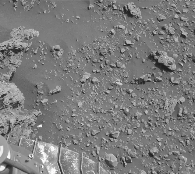 Sol 2440: Mast Camera (Mastcam)