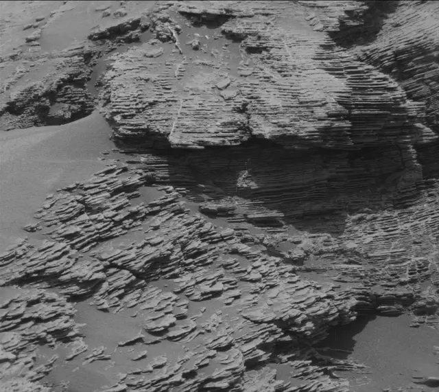 Sol 2441: Mast Camera (Mastcam)