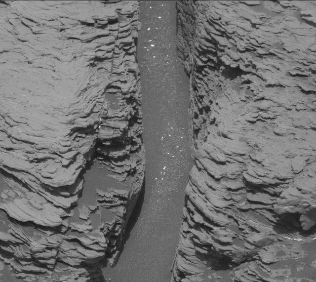 Sol 2441: Mast Camera (Mastcam)