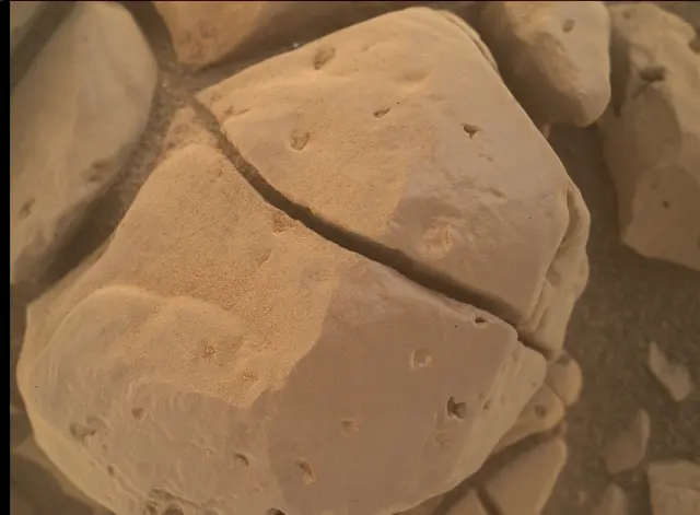 Sol 2442: Mars Hand Lens Imager (MAHLI)