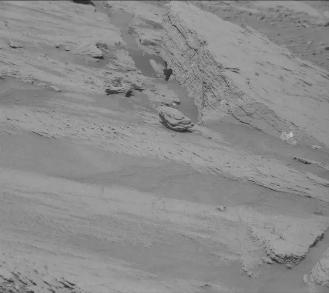 Sol 2443: Mast Camera (Mastcam)