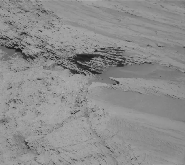 Sol 2443: Mast Camera (Mastcam)