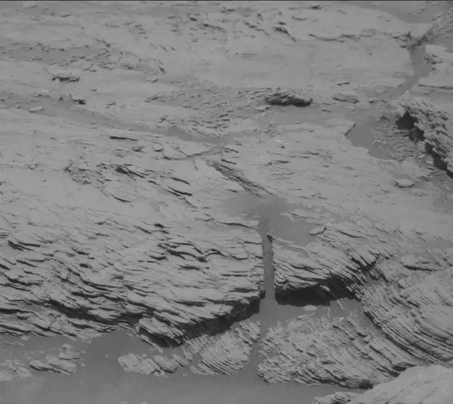 Sol 2443: Mast Camera (Mastcam)