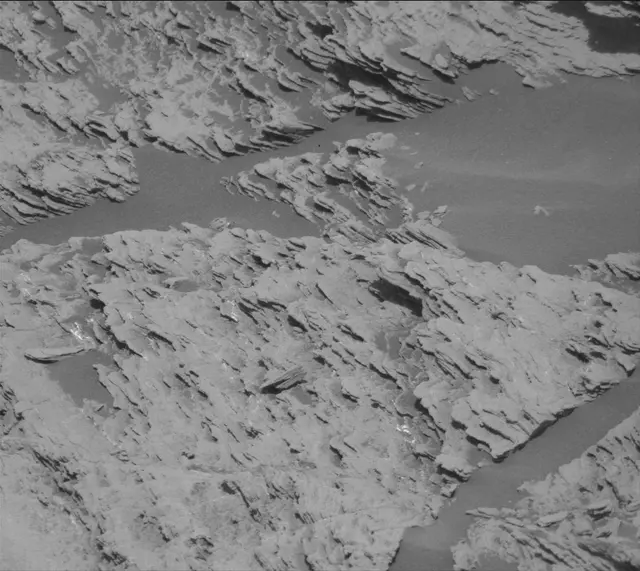 Sol 2443: Mast Camera (Mastcam)