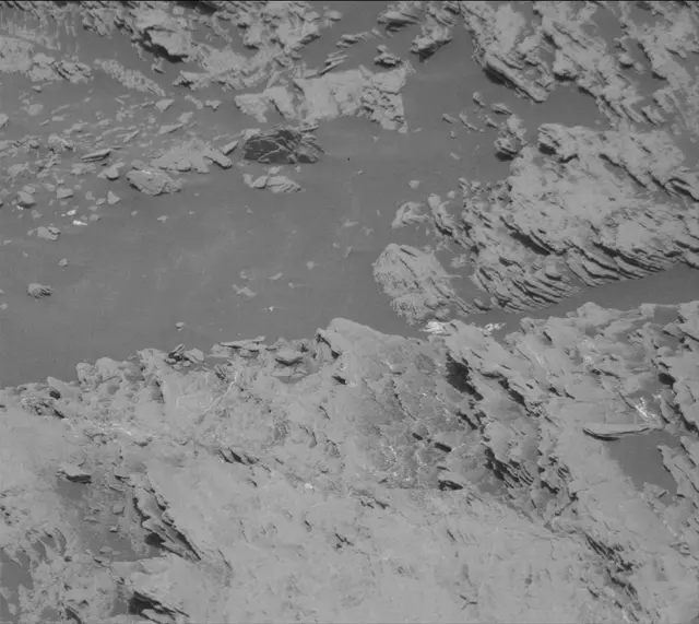 Sol 2443: Mast Camera (Mastcam)