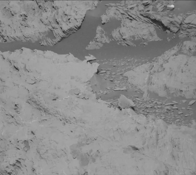 Sol 2443: Mast Camera (Mastcam)