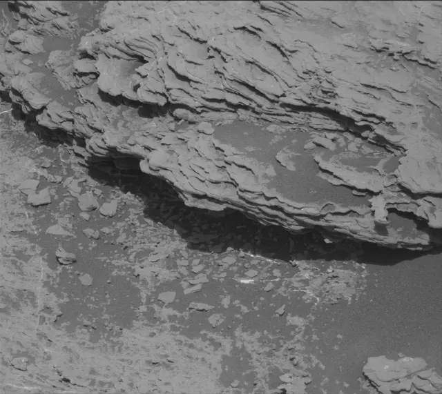 Sol 2443: Mast Camera (Mastcam)