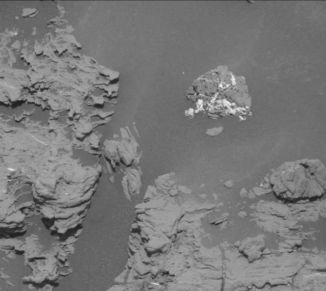 Sol 2443: Mast Camera (Mastcam)