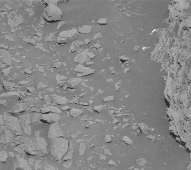 Sol 2443: Mast Camera (Mastcam)
