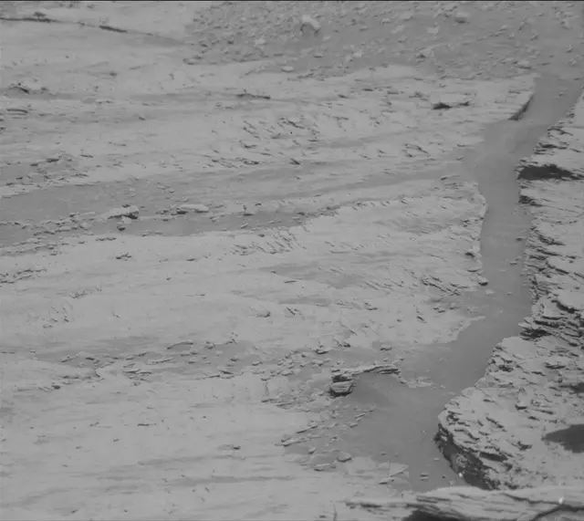 Sol 2443: Mast Camera (Mastcam)