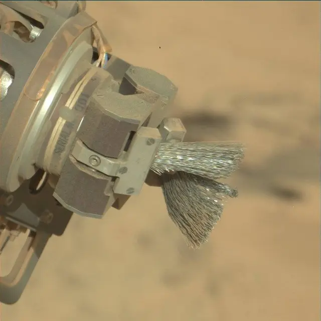 Sol 2443: Mast Camera (Mastcam)